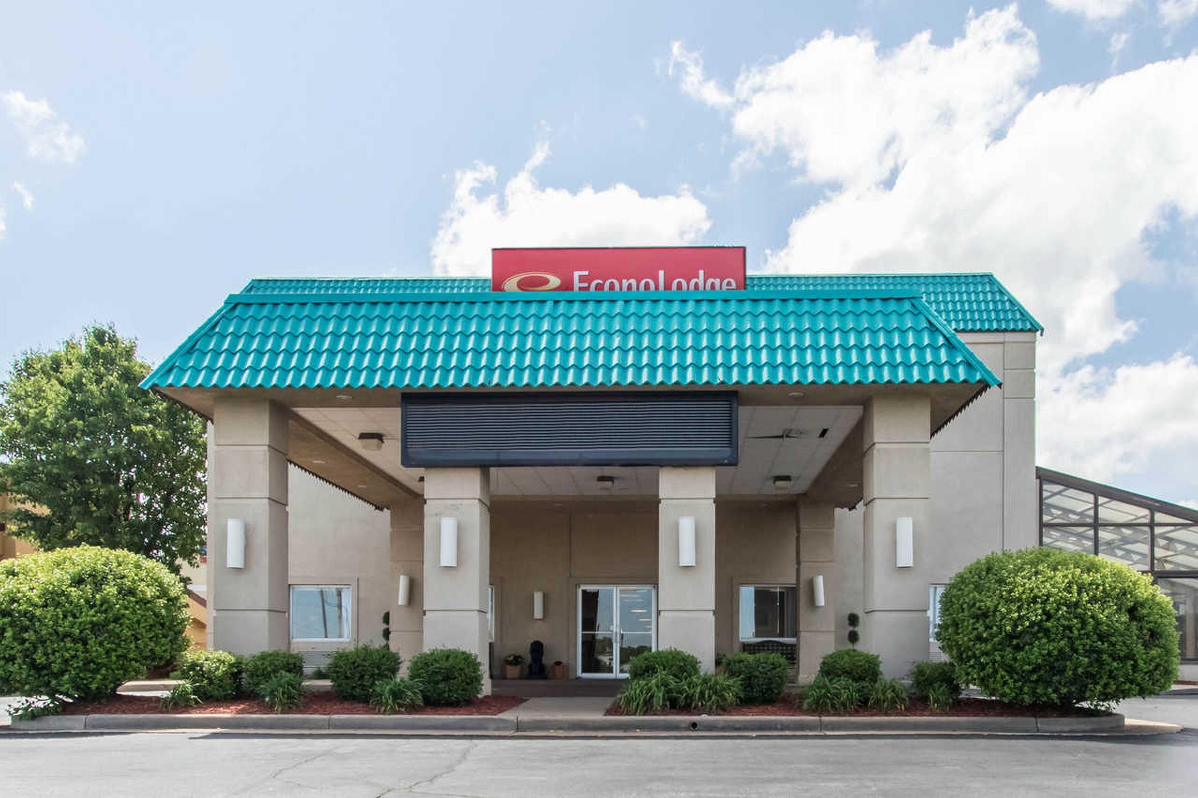 Econo Lodge Inn & Suites Джоплін Екстер'єр фото